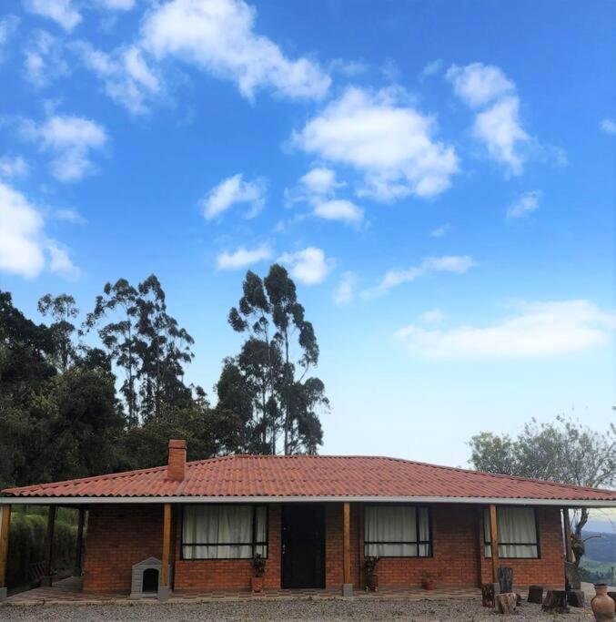 Hermosa Casa Campestre Moderna "Rancho La Marina" Chiquinquirá 외부 사진